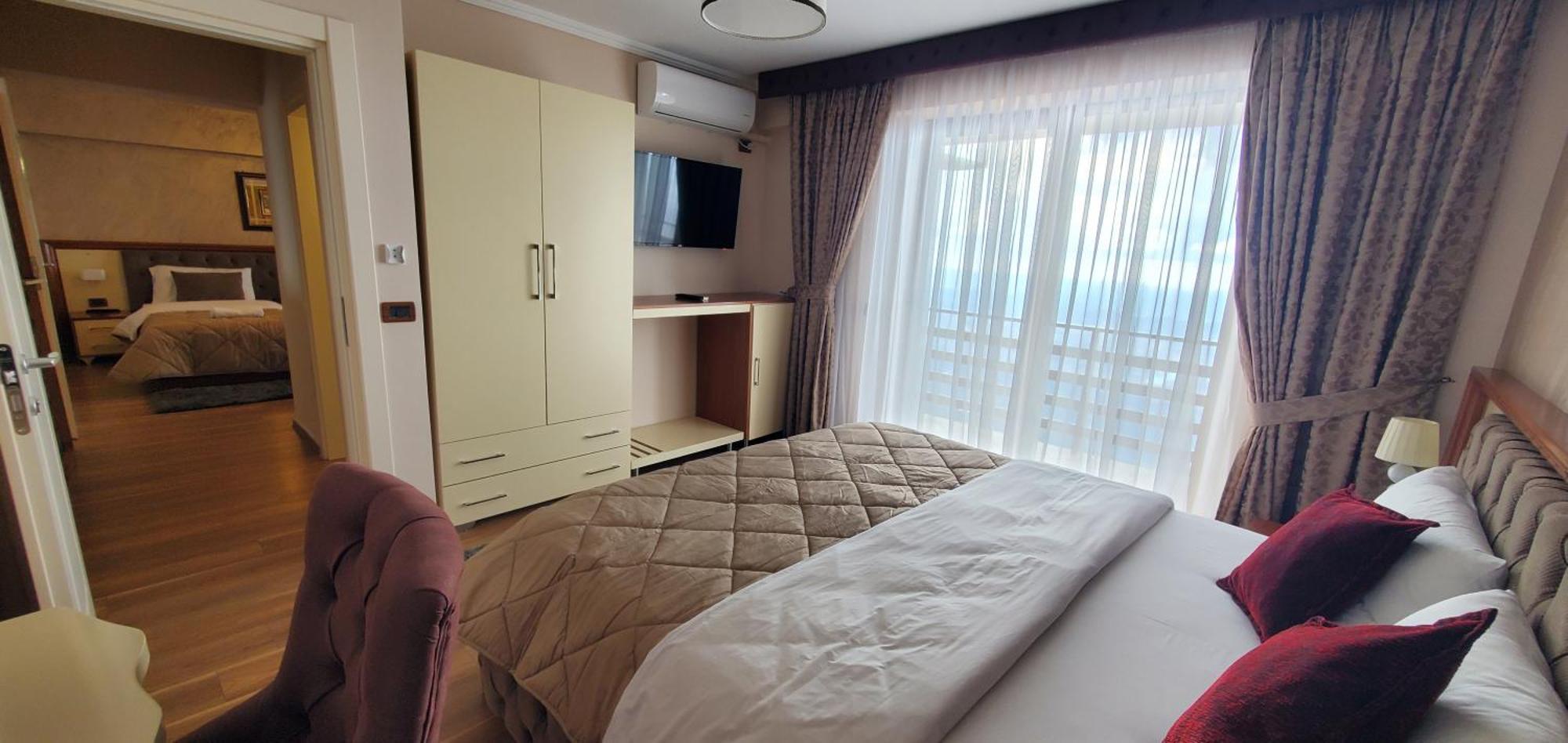 Hotel Panorama Dajti Eksteriør billede