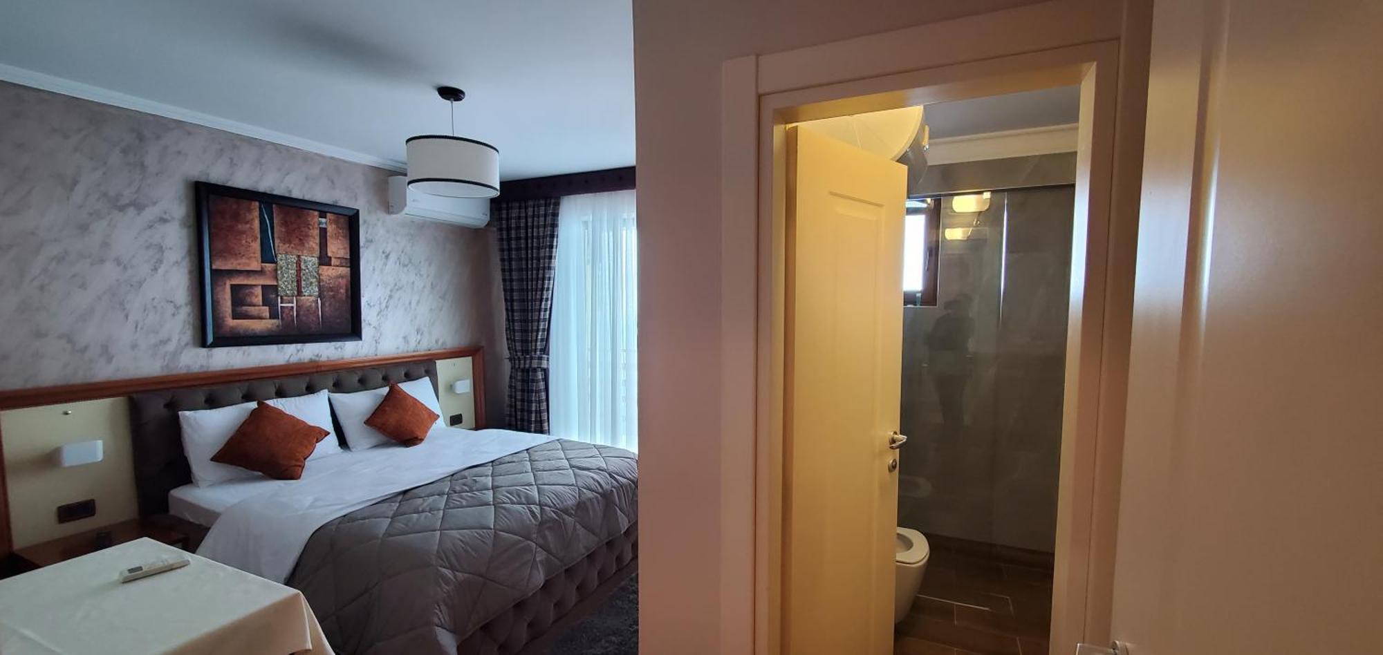 Hotel Panorama Dajti Eksteriør billede
